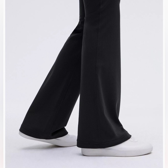 NWOT Groove Nulu Super-High-Rise Flared Pant, Regular, Black - Picture 6 of 10